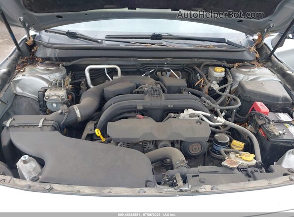 4S4BSACC2H3272201 2017 SUBARU OUTBACK Silver უკანა ხედი