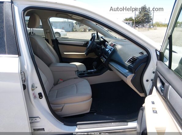 4S4BSACC7H3349970 2017 SUBARU OUTBACK Белый Вид салона спереди