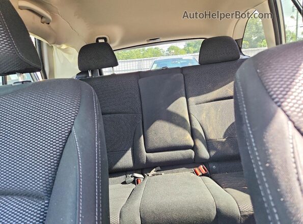 4S4BSAEC1G3357087 2016 SUBARU OUTBACK Silver Հետևի նստատեղերի տեսք