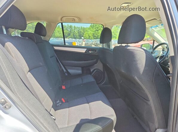 4S4BSAFC1H3316362 2017 SUBARU OUTBACK Серебряный Вид задней части салона