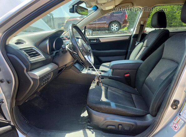4S4BSAFC1H3316362 2017 SUBARU OUTBACK Серебряный Вид салона спереди