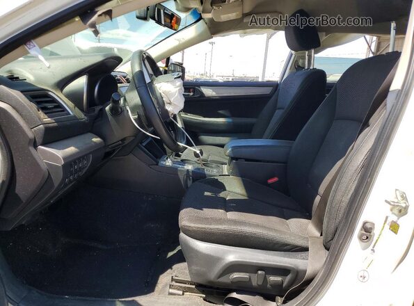 4S4BSAFC2H3309906 2017 SUBARU OUTBACK White Widok wnętrza z przodu