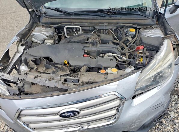 4S4BSAFC3H3381679 2017 SUBARU OUTBACK Серебряный Вид задней части салона