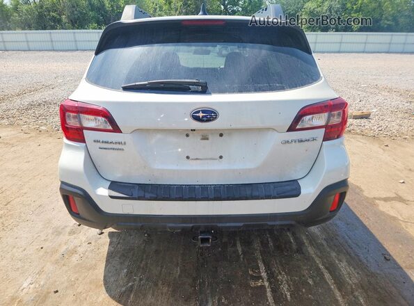 4S4BSAFC3K3210678 2019 SUBARU OUTBACK White უკანა ხედი