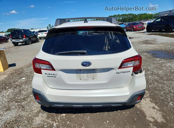 4S4BSAFC4K3378684 2019 SUBARU OUTBACK White Հետևի տեսք