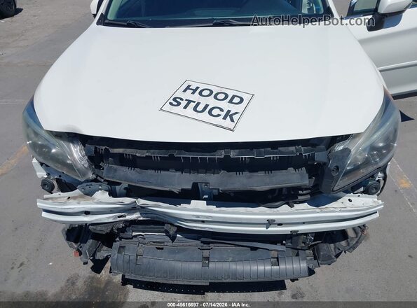 4S4BSAFC5H3280725 2017 SUBARU OUTBACK White Rear view