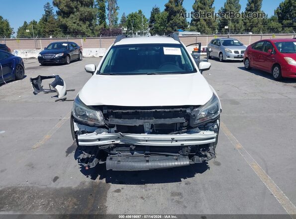 4S4BSAFC5H3280725 2017 SUBARU OUTBACK White Rear interior view