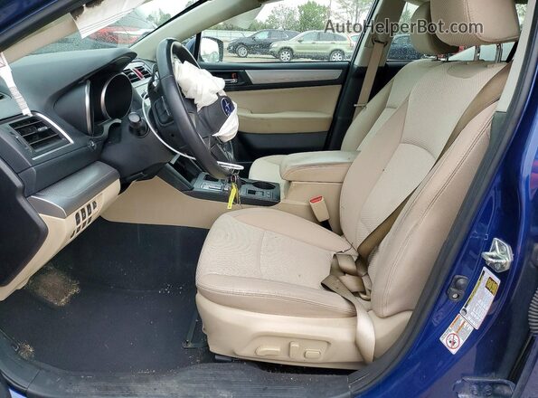 4S4BSAFC6H3357022 2017 SUBARU OUTBACK Серебряный Вид салона спереди
