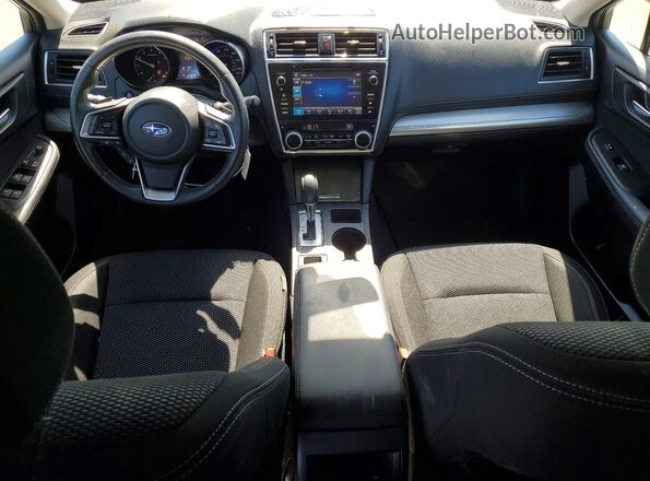 4S4BSAFC6J3219986 2018 SUBARU OUTBACK White წინა პანელის ხედი