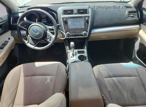 4S4BSAFC6J3390608 2018 SUBARU OUTBACK White Vista del salpicadero