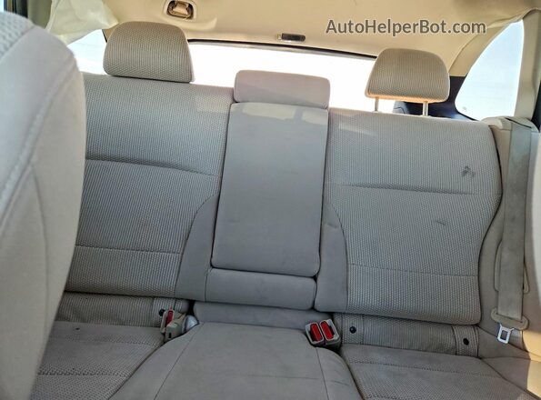 4S4BSAFC7H3261951 2017 SUBARU OUTBACK Green Вид задніх сидінь