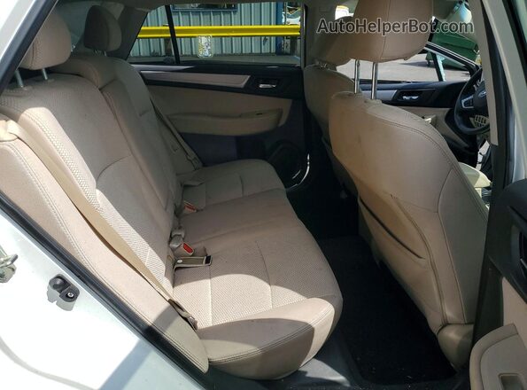 4S4BSAFC9H3393948 2017 SUBARU OUTBACK Белый Вид задних сидений