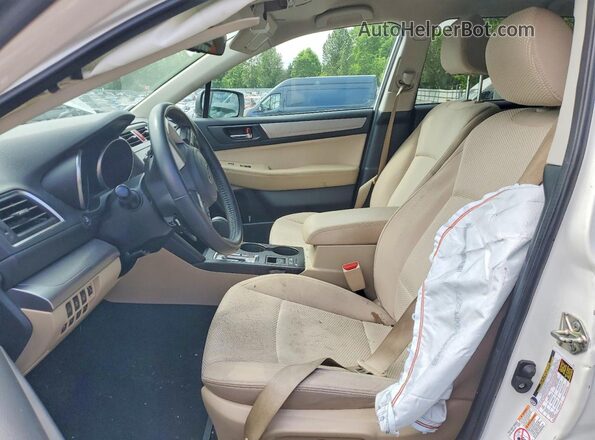 4S4BSAFC9H3393948 2017 SUBARU OUTBACK Белый Вид салона спереди