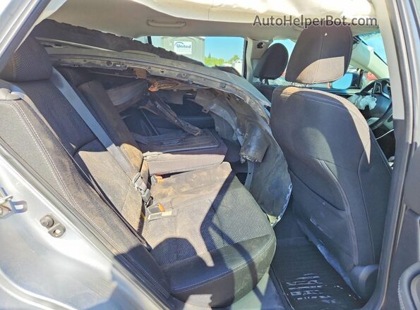 4S4BSAFCXK3207289 2019 SUBARU OUTBACK Silver Widok tylnych siedzeń