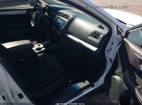 4S4BSAHC0K3225409 2019 SUBARU OUTBACK White Widok wnętrza z przodu