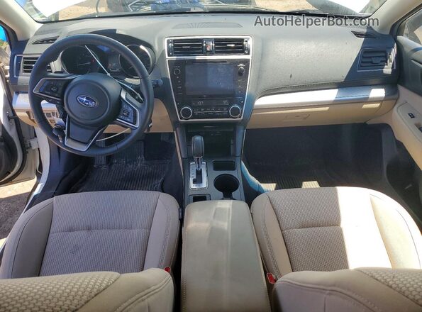 4S4BSAHC0K3344061 2019 SUBARU OUTBACK White Առջևի վահանակի տեսք