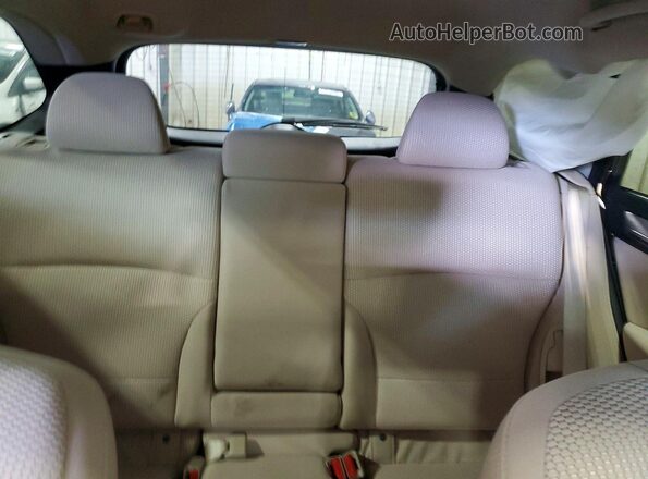 4S4BSAHC6J3216972 2018 SUBARU OUTBACK Silver უკანა სავარძლების ხედი