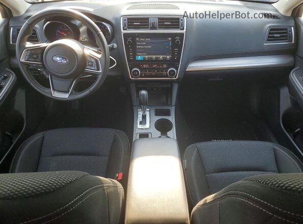 4S4BSAHC8J3224944 2018 SUBARU OUTBACK Blue Առջևի վահանակի տեսք