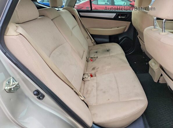 4S4BSAHC8J3264330 2018 SUBARU OUTBACK Tan Rear seats view