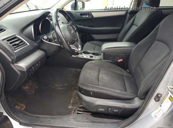 4S4BSAHC9K3390956 2019 SUBARU OUTBACK Silver Սալոնի դիմացի տեսք