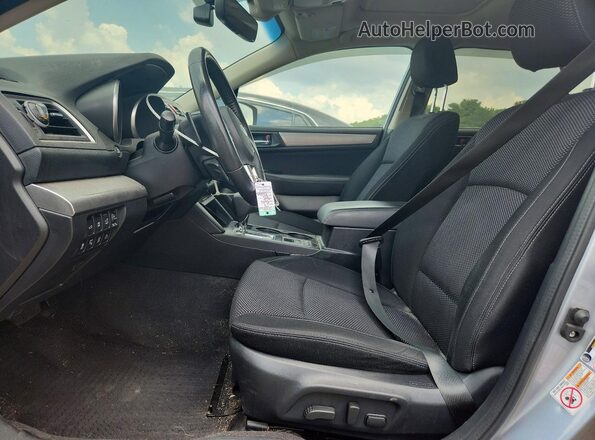 4S4BSAHCXH3201367 2017 SUBARU OUTBACK Silver Front interior view