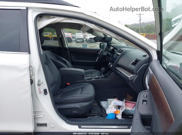 4S4BSAJC5K3351789 2019 SUBARU OUTBACK White Вид салону спереду