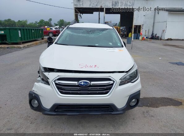 4S4BSAJC5K3351789 2019 SUBARU OUTBACK White Вид задньої частини салону