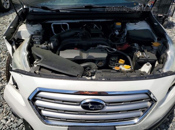 4S4BSAKC0H3248299 2017 SUBARU OUTBACK White Widok wnętrza z tyłu