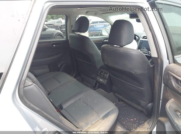 4S4BSAKC4J3352364 2018 SUBARU OUTBACK Gray Vista de la etiqueta del VIN