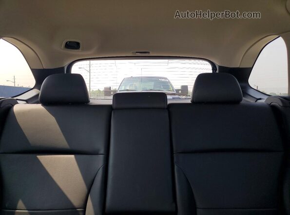4S4BSAKC4J3396817 2018 SUBARU OUTBACK Silver Widok tylnych siedzeń