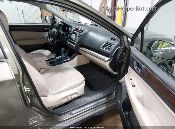 4S4BSAKC9H3242291 2017 SUBARU OUTBACK Green წინა სალონის ხედი