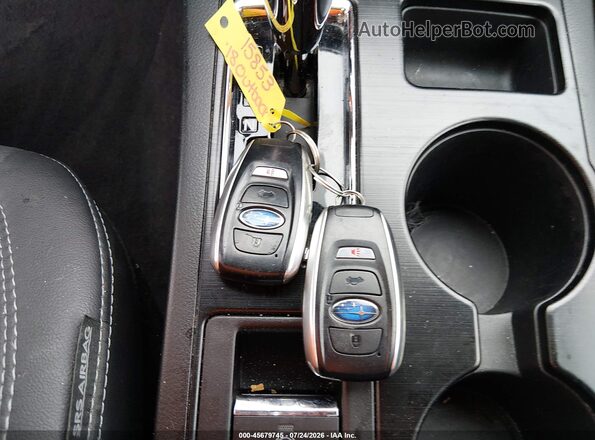 4S4BSANC0J3232122 2018 SUBARU OUTBACK Silver Widok deski rozdzielczej