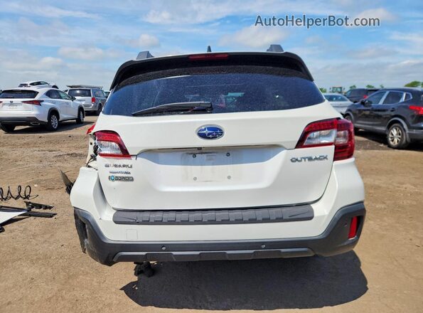 4S4BSANC1K3298258 2019 SUBARU OUTBACK White უკანა ხედი