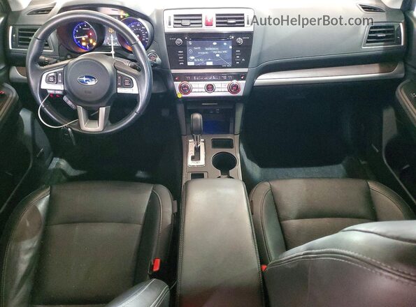 4S4BSANC2H3338808 2017 SUBARU OUTBACK Silver Widok deski rozdzielczej