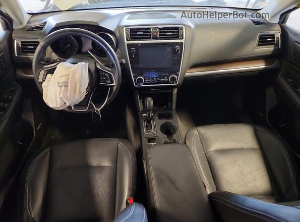 4S4BSANC2J3354092 2018 SUBARU OUTBACK White Dashboard view