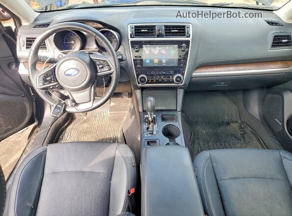 4S4BSANC2J3357560 2018 SUBARU OUTBACK Black Widok deski rozdzielczej