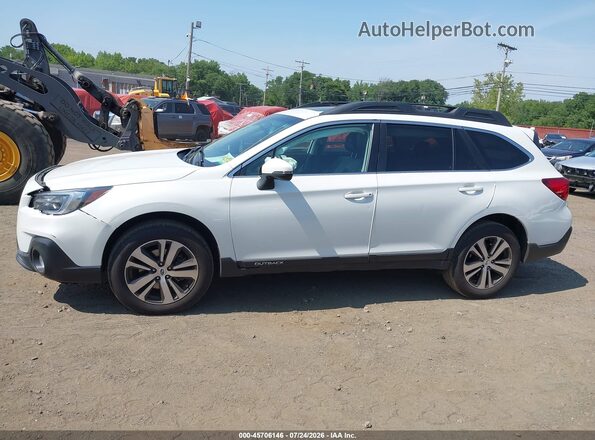 4S4BSANC2K3211256 2019 SUBARU OUTBACK White 360 interior view