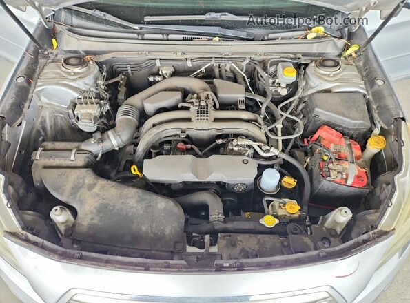 4S4BSANC3G3247352 2016 SUBARU OUTBACK Silver Rear interior view