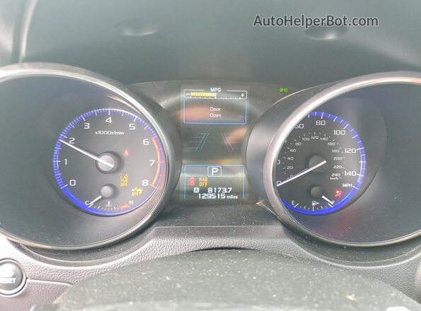 4S4BSANC4H3307835 2017 SUBARU OUTBACK White Սարքավորումների վահանակի տեսք