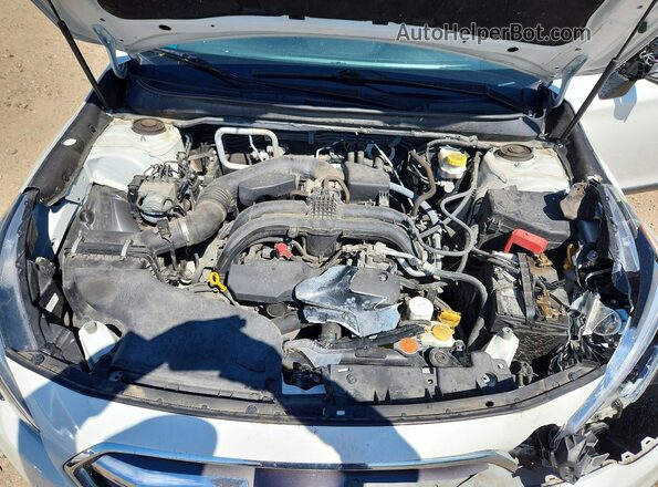 4S4BSANC4J3204176 2018 SUBARU OUTBACK White ძრავის განყოფილების ხედი