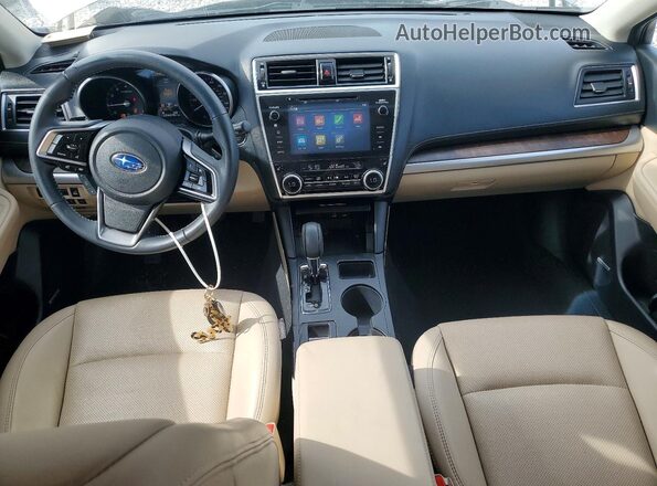 4S4BSANC4J3268850 2018 SUBARU OUTBACK Бежевый Вид панели приборов