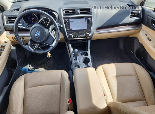 4S4BSANC4K3237552 2019 SUBARU OUTBACK White Առջևի վահանակի տեսք