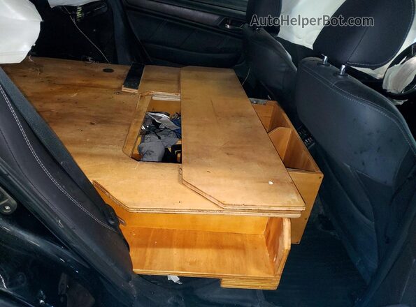 4S4BSANC5J3228289 2018 SUBARU OUTBACK Black Вид задньої частини салону