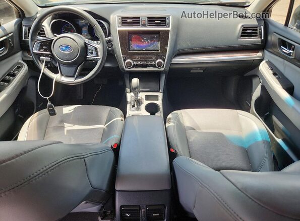 4S4BSANC5J3370738 2018 SUBARU OUTBACK Blue Dashboard view