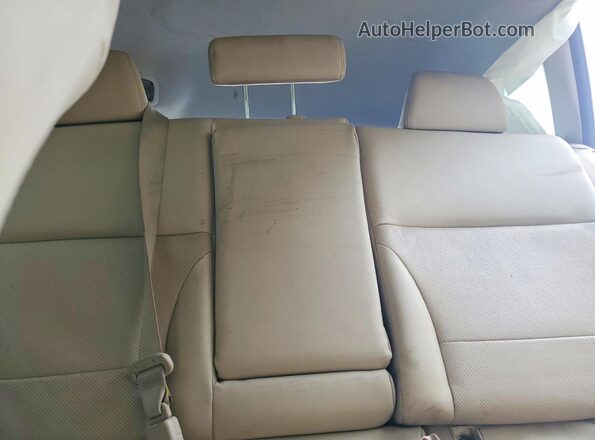 4S4BSANC5K3265926 2019 SUBARU OUTBACK Белый Вид задних сидений