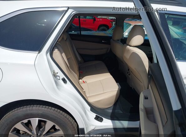 4S4BSANC7H3353269 2017 SUBARU OUTBACK White Widok naklejki z numerem VIN