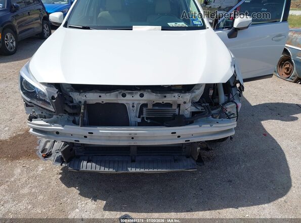 4S4BSANC7H3353269 2017 SUBARU OUTBACK White Widok z przodu