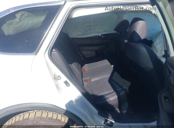 4S4BSANC7J3306040 2018 SUBARU OUTBACK White Вид наклейки з VIN-кодом