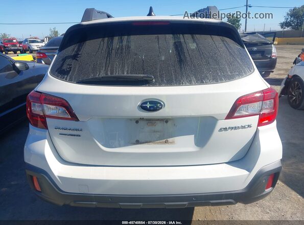 4S4BSANC7J3306040 2018 SUBARU OUTBACK White 