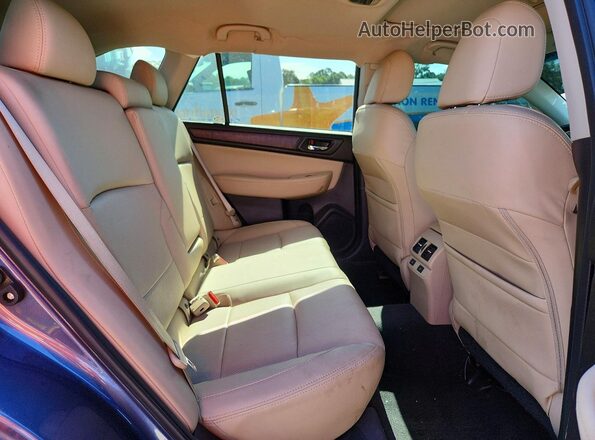 4S4BSANC8H3285743 2017 SUBARU OUTBACK Blue Widok wnętrza z tyłu